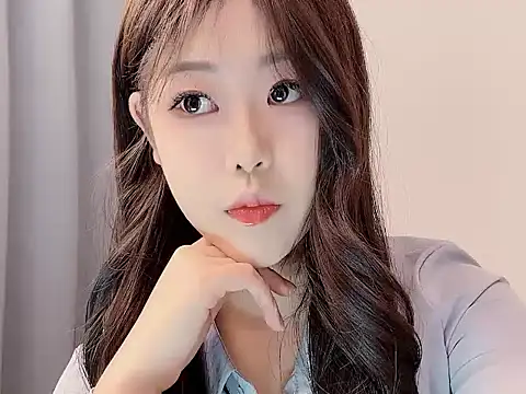 smalldaisy online show from January 13, 2026, 1:42 am