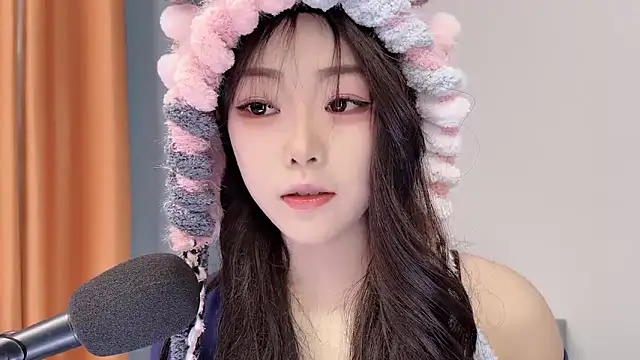 smalldaisy online show from February 5, 2026, 2:29 am