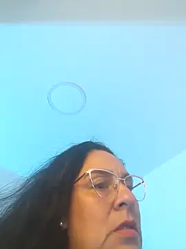 KiaraFoster online show from April 8, 2026, 11:12 am