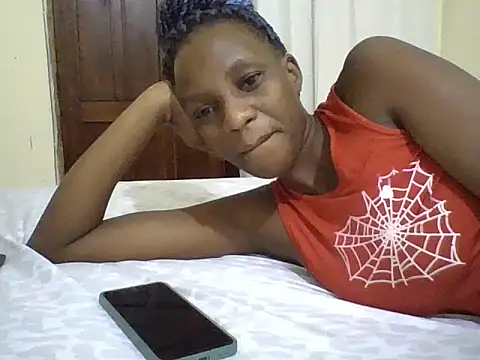 Snapshot of SimplyHer chatting on January 14, 2026, 8:12 pm SimplyHer online show from January 14, 2026, 8:12 pm