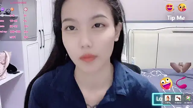 zhnmjx2025 online show from April 13, 2026, 11:47 am