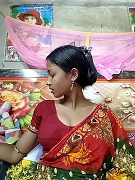 Snapshot of doll2007 chatting on March 28, 2026, 9:10 am doll2007 online show from March 28, 2026, 9:10 am