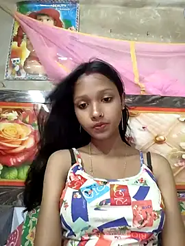 Snapshot of doll2007 chatting on April 28, 2026, 8:41 am doll2007 online show from April 28, 2026, 8:41 am