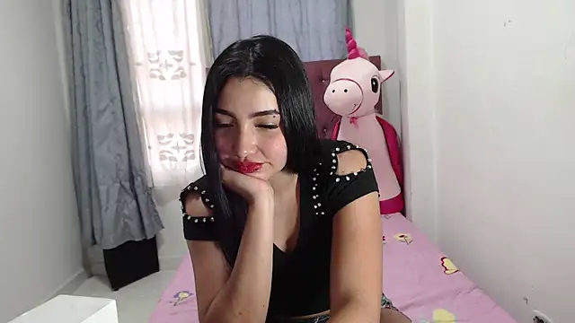 BrinsHilton  online show from February 20, 2026, 8:33 pm