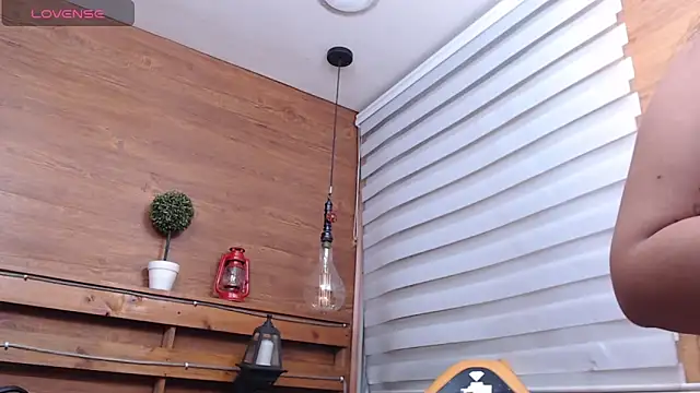 carolina canndy online show from March 1, 2026, 1:38 am