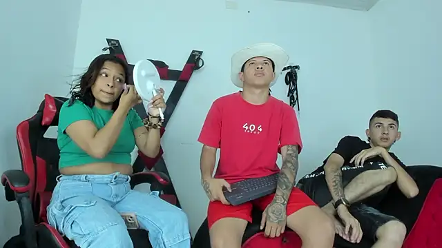 Three Ways to Love online show from January 15, 2026, 11:57 am