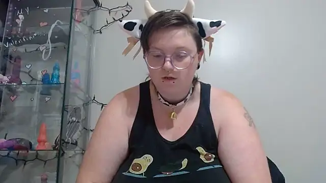 Snapshot of Pupghostt chatting on May 31, 2026, 6:09 pm Pupghostt online show from May 31, 2026, 6:09 pm