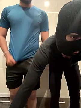 Snapshot of The_AlphaDuo chatting on January 9, 2026, 4:25 pm The AlphaDuo online show from January 9, 2026, 4:25 pm