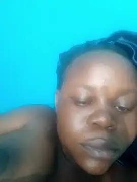 JuicyBerrie online show from January 13, 2026, 1:53 am