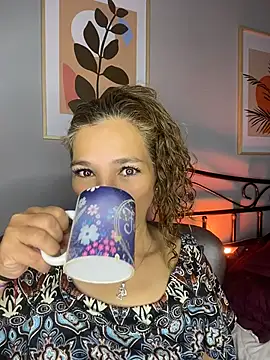 Snapshot of JennaMilf_ chatting on April 28, 2026, 3:49 pm JennaMilf online show from April 28, 2026, 3:49 pm