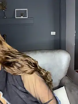 JennaMilf  online show from March 28, 2026, 5:58 pm