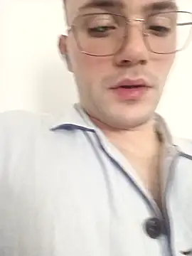 luke25bwc online show from December 23, 2025, 5:51 am