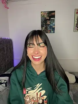 junorise23 online show from March 24, 2026, 4:56 am