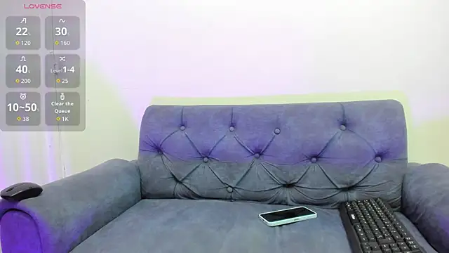 Victor LatinBoy online show from March 26, 2026, 3:38 am