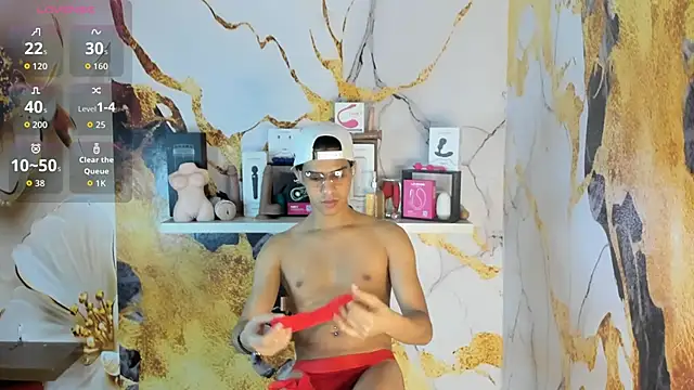 Victor LatinBoy online show from March 2, 2026, 3:07 am