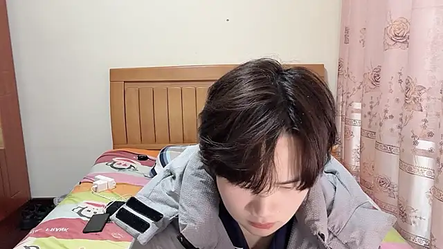 junnan001 online show from March 13, 2026, 2:11 pm