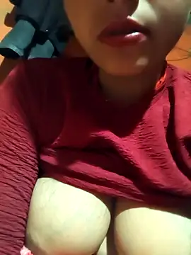 Snapshot of Madhu_cute chatting on February 13, 2026, 10:21 pm Madhu cute online show from February 13, 2026, 10:21 pm