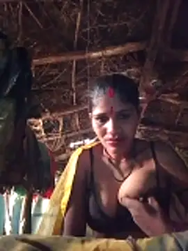 Snapshot of Rajni_hote chatting on December 23, 2025, 4:45 am Rajni hote online show from December 23, 2025, 4:45 am