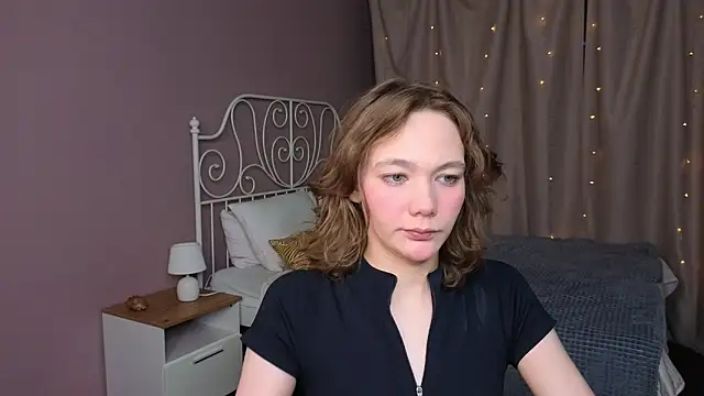 Snapshot of NovaEva_ chatting on May 22, 2026, 12:08 am NovaEva online show from May 22, 2026, 12:08 am