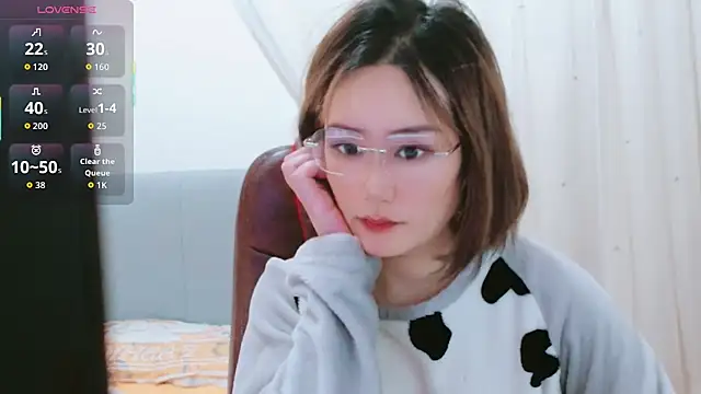 lucynan online show from February 8, 2026, 9:07 am