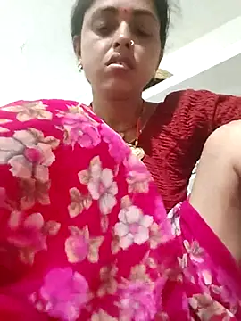 Snapshot of Mahima_rani34 chatting on July 10, 2026, 10:10 pm Mahima rani34 online show from July 10, 2026, 10:10 pm