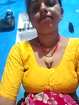 Snapshot of Mahima_rani34 chatting on June 21, 2026, 11:32 pm Mahima rani34 online show from June 21, 2026, 11:32 pm
