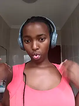 Snapshot of ShyNaughtyBabe chatting on January 19, 2026, 10:41 am ShyNaughtyBabe online show from January 19, 2026, 10:41 am