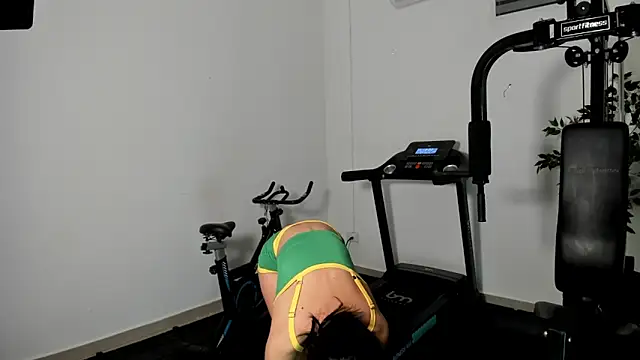 Snapshot of Zenith_glow chatting on March 3, 2026, 9:55 pm Zenith glow online show from March 3, 2026, 9:55 pm