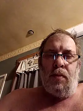 FragrantToe529 online show from March 11, 2026, 1:32 am