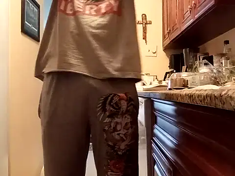 Snapshot of ViciouzzD chatting on February 24, 2026, 8:10 pm ViciouzzD online show from February 24, 2026, 8:10 pm