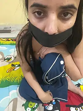 Snapshot of hotcharrryyyy chatting on February 21, 2026, 12:34 am hotcharrryyyy online show from February 21, 2026, 12:34 am