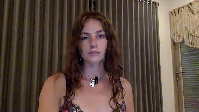 Snapshot of miamiamuse chatting on January 8, 2026, 10:10 am miamiamuse online show from January 8, 2026, 10:10 am