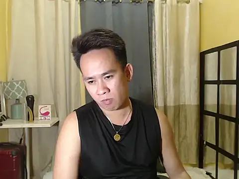 Snapshot of AnthonyCUMS17 chatting on February 8, 2026, 8:06 pm AnthonyCUMS17 online show from February 8, 2026, 8:06 pm