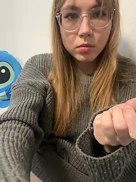 Lilpiks online show from January 17, 2026, 11:25 am