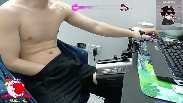 Snapshot of -_kur_- chatting on February 1, 2026, 3:32 pm - kur - online show from February 1, 2026, 3:32 pm