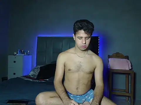 Snapshot of MAXIMILAINO-XXX chatting on February 11, 2026, 2:22 am MAXIMILAINO-XXX online show from February 11, 2026, 2:22 am