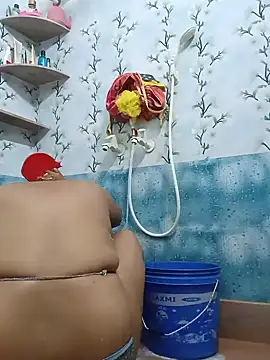 Hot-Angale online show from July 15, 2026, 7:15 am