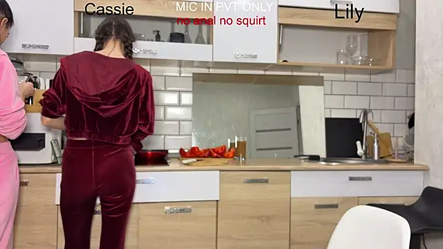 girls secrets online show from January 13, 2026, 6:45 pm