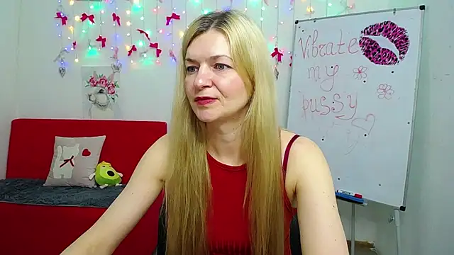 Snapshot of MelissaTyler chatting on May 1, 2026, 11:26 am MelissaTyler online show from May 1, 2026, 11:26 am