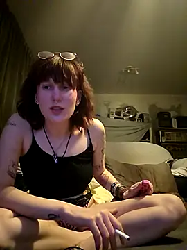 MisterandNiffyNoon online show from December 22, 2025, 10:10 pm