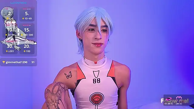 Snapshot of Kitsuneplay_ chatting on February 18, 2026, 9:55 pm Kitsuneplay online show from February 18, 2026, 9:55 pm