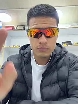 Latin Paisa Boy online show from February 12, 2026, 7:35 pm