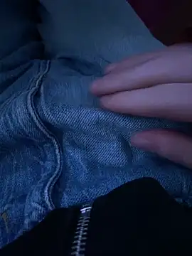 Snapshot of LittleGuy_2007 chatting on February 8, 2026, 11:02 pm LittleGuy 2007 online show from February 8, 2026, 11:02 pm