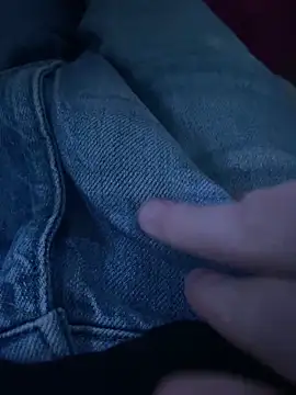 Snapshot of LittleGuy_2007 chatting on February 22, 2026, 9:38 pm LittleGuy 2007 online show from February 22, 2026, 9:38 pm