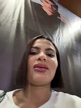 Snapshot of Irina_Velvett chatting on February 13, 2026, 12:43 am Irina Velvett online show from February 13, 2026, 12:43 am