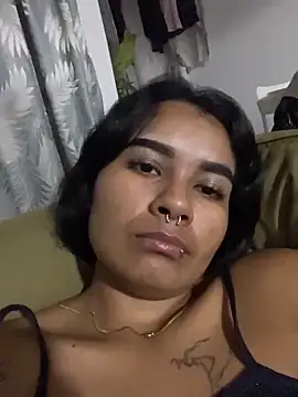 Chloe cortes online show from June 3, 2026, 2:45 am