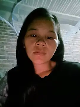DIANAKUTE online show from May 18, 2026, 10:36 pm