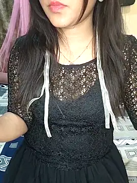 Saumyy online show from April 3, 2026, 6:03 pm