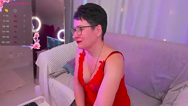 Snapshot of JennyMons chatting on February 26, 2026, 8:36 am JennyMons online show from February 26, 2026, 8:36 am