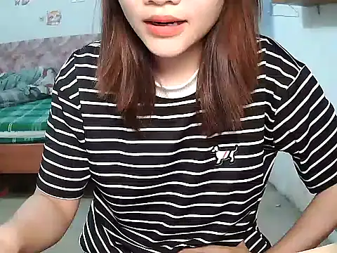 Snapshot of hana_ssexy chatting on May 25, 2026, 5:11 pm hana ssexy online show from May 25, 2026, 5:11 pm